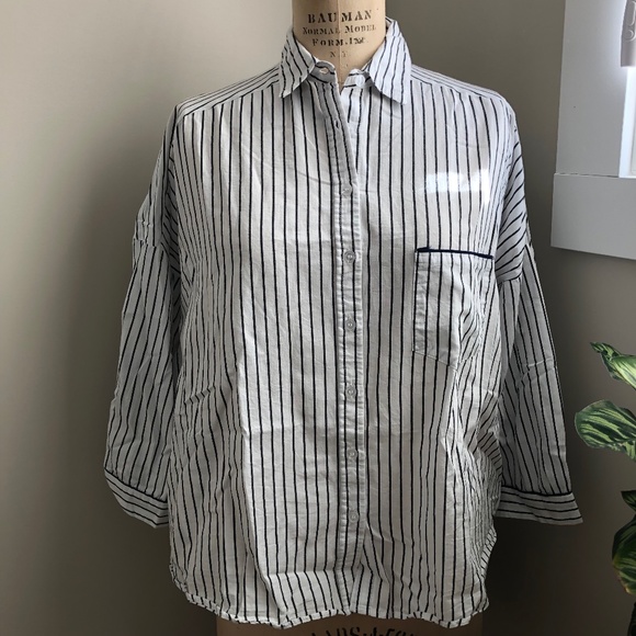 Park Curated Striped Oversized Shirt - Picture 2 of 4